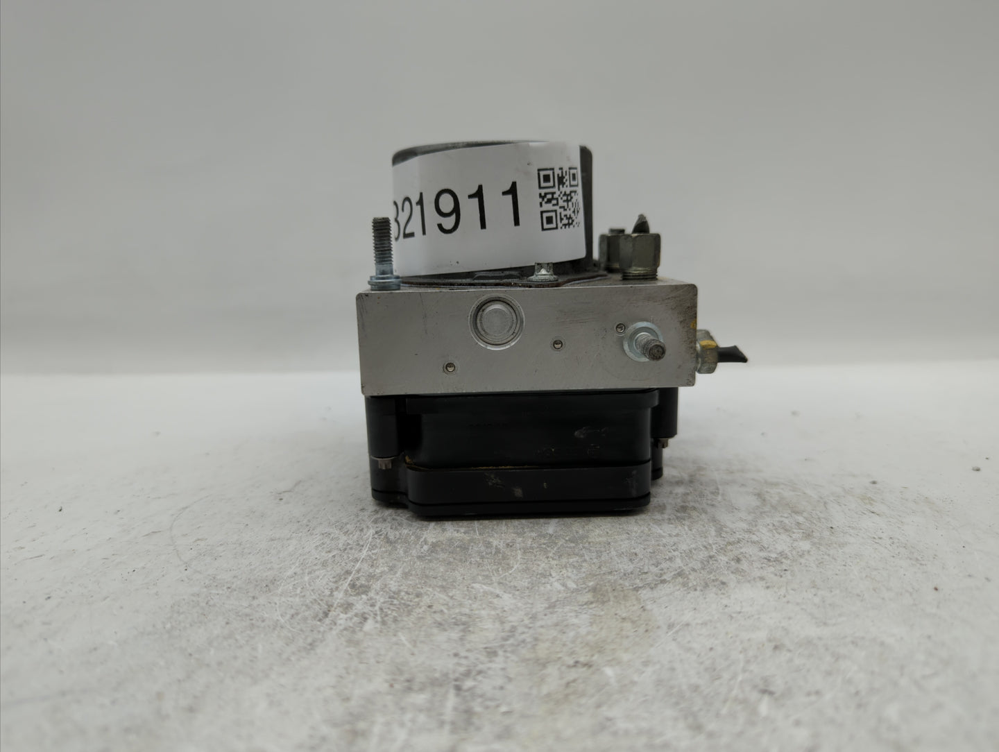 2016-2018 Nissan Sentra ABS Pump Control Module Replacement P/N:47660 5UD0C 47660 4FU0C Fits Fits 2016 2017 2018 OEM Used Au