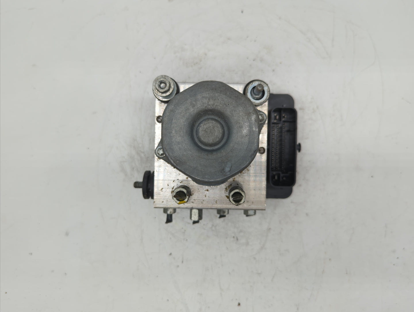 2016-2018 Nissan Sentra ABS Pump Control Module Replacement P/N:47660 5UD0C 47660 4FU0C Fits Fits 2016 2017 2018 OEM Used Au