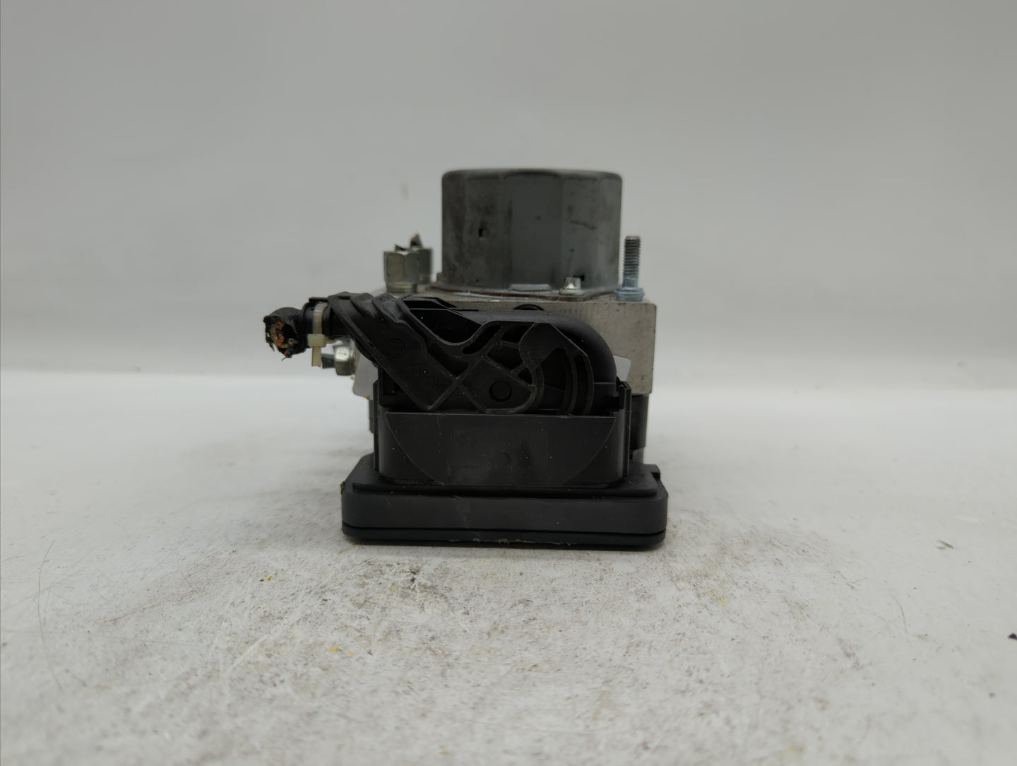 2016-2018 Nissan Sentra ABS Pump Control Module Replacement P/N:47660 5UD0C 47660 4FU0C Fits Fits 2016 2017 2018 OEM Used Au