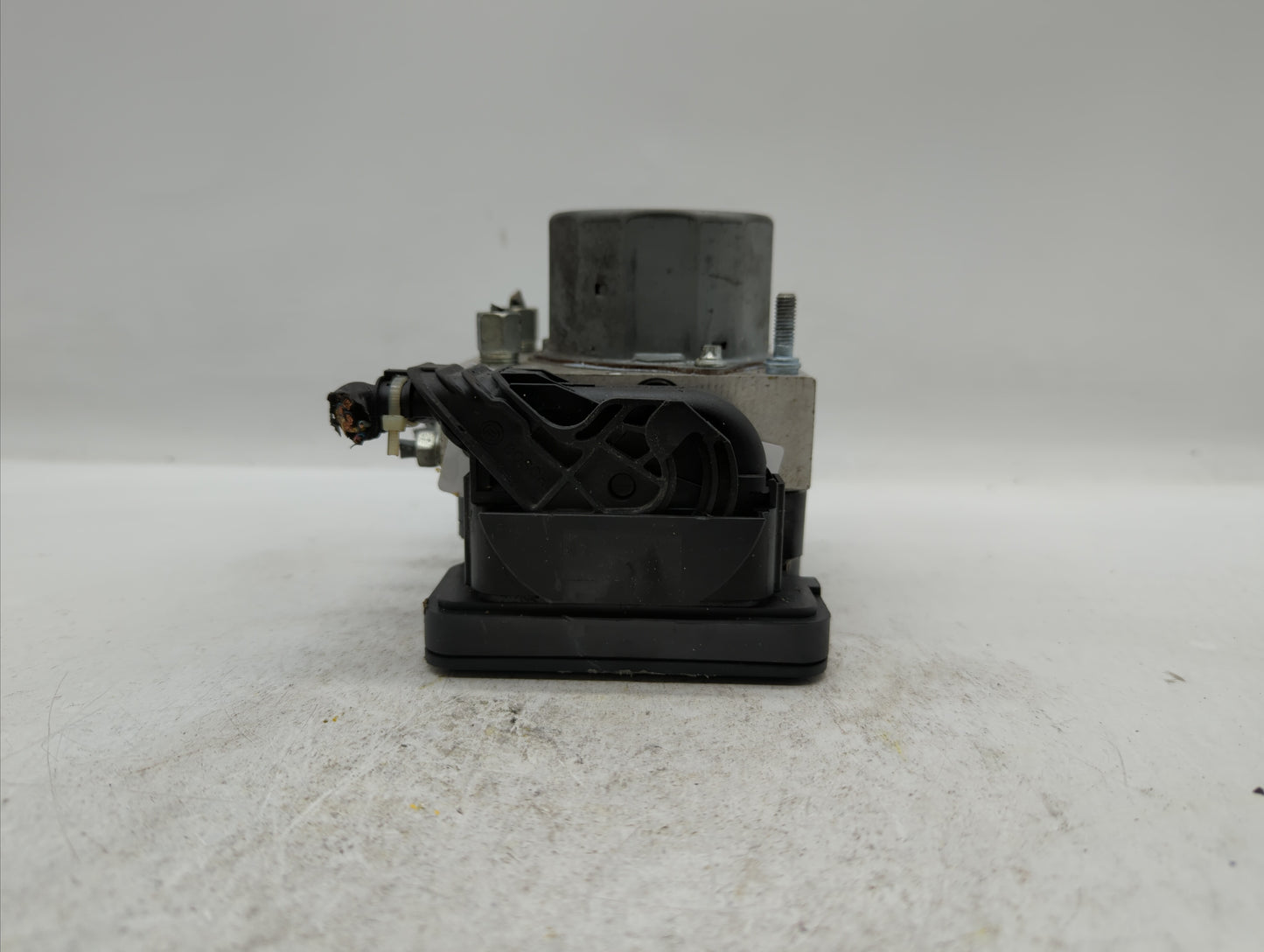 2016-2018 Nissan Sentra ABS Pump Control Module Replacement P/N:47660 5UD0C 47660 4FU0C Fits Fits 2016 2017 2018 OEM Used Au