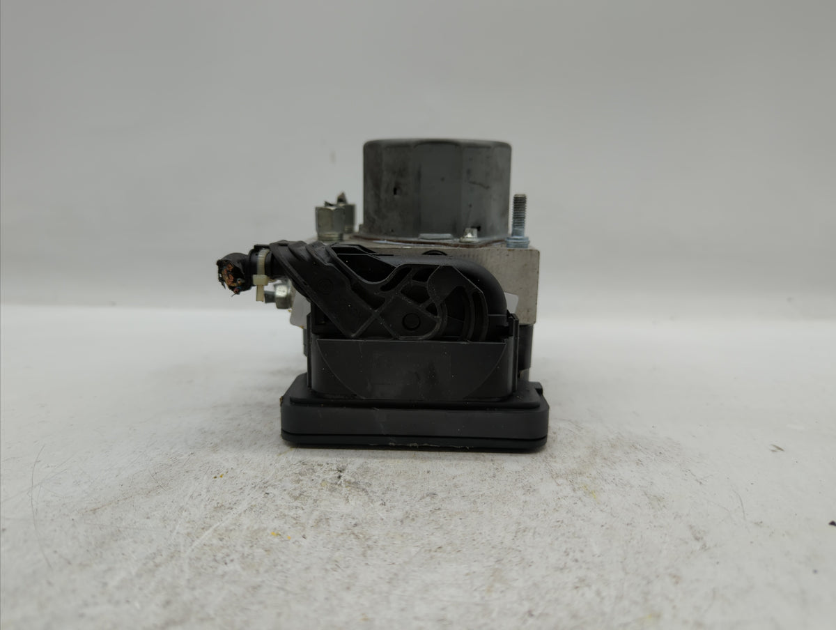 2016-2018 Nissan Sentra Anti-Lock Brake ABS Pump Module Actuator OEM P/N:47660 5UD0C 47660 4FU0C Fits Fits 2016 2017 2018 OE