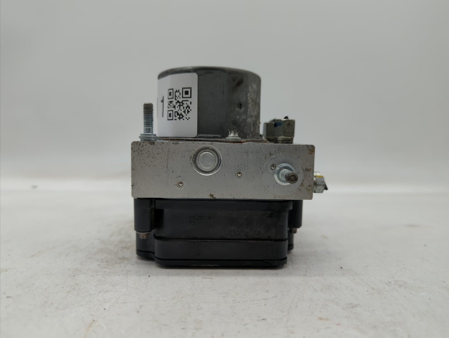 2016-2018 Nissan Sentra ABS Pump Control Module Replacement P/N:47660 5UD0C 47660 4FU0C Fits Fits 2016 2017 2018 OEM Used Au