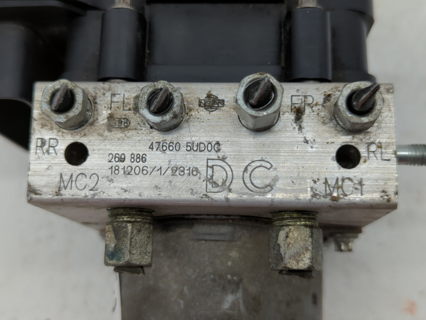 2016-2018 Nissan Sentra ABS Pump Control Module Replacement P/N:47660 5UD0C 47660 4FU0C Fits Fits 2016 2017 2018 OEM Used Au