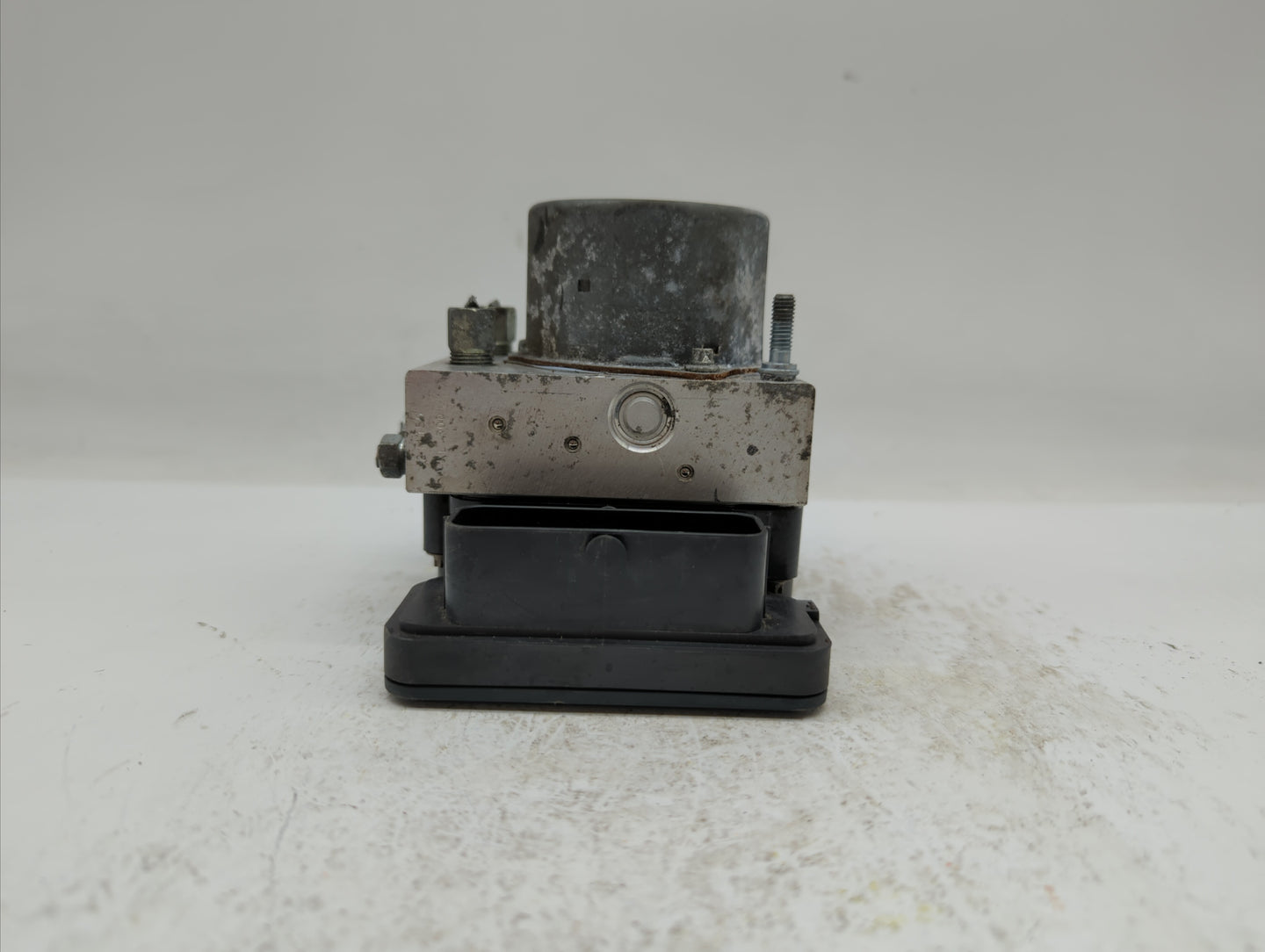 2016-2018 Nissan Sentra ABS Pump Control Module Replacement P/N:47660 5UD0C 47660 4FU0C Fits Fits 2016 2017 2018 OEM Used Au