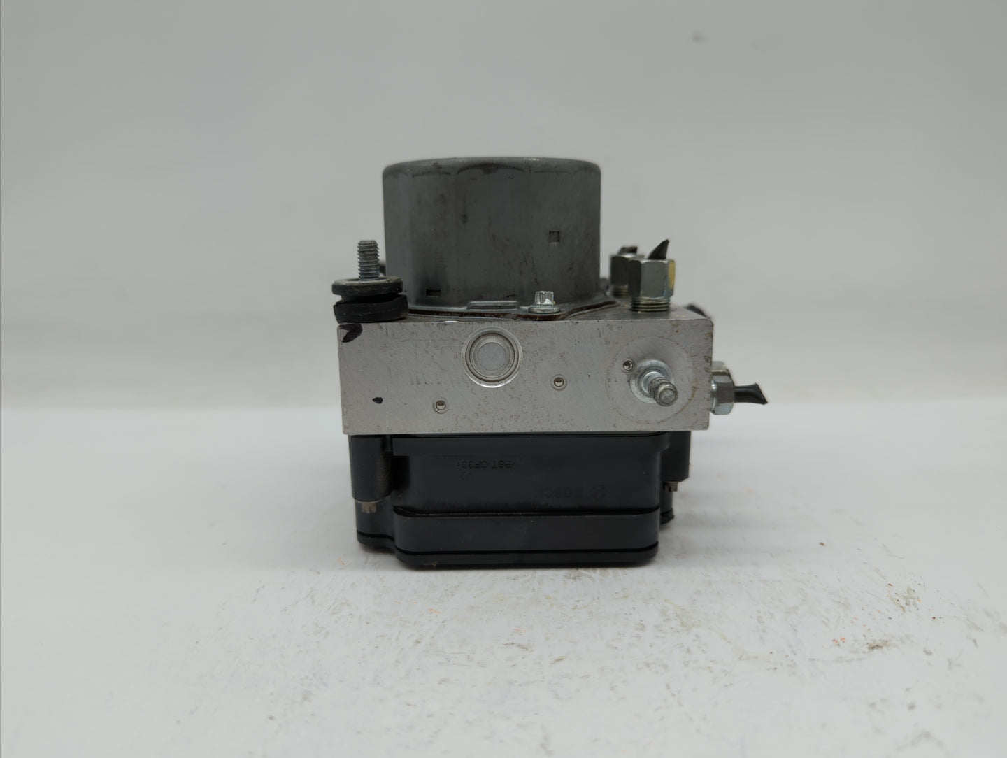 2016-2019 Nissan Sentra ABS Pump Control Module Replacement P/N:47660 4FU0D 47660 4FU0C Fits Fits 2016 2017 2018 2019 OEM Us
