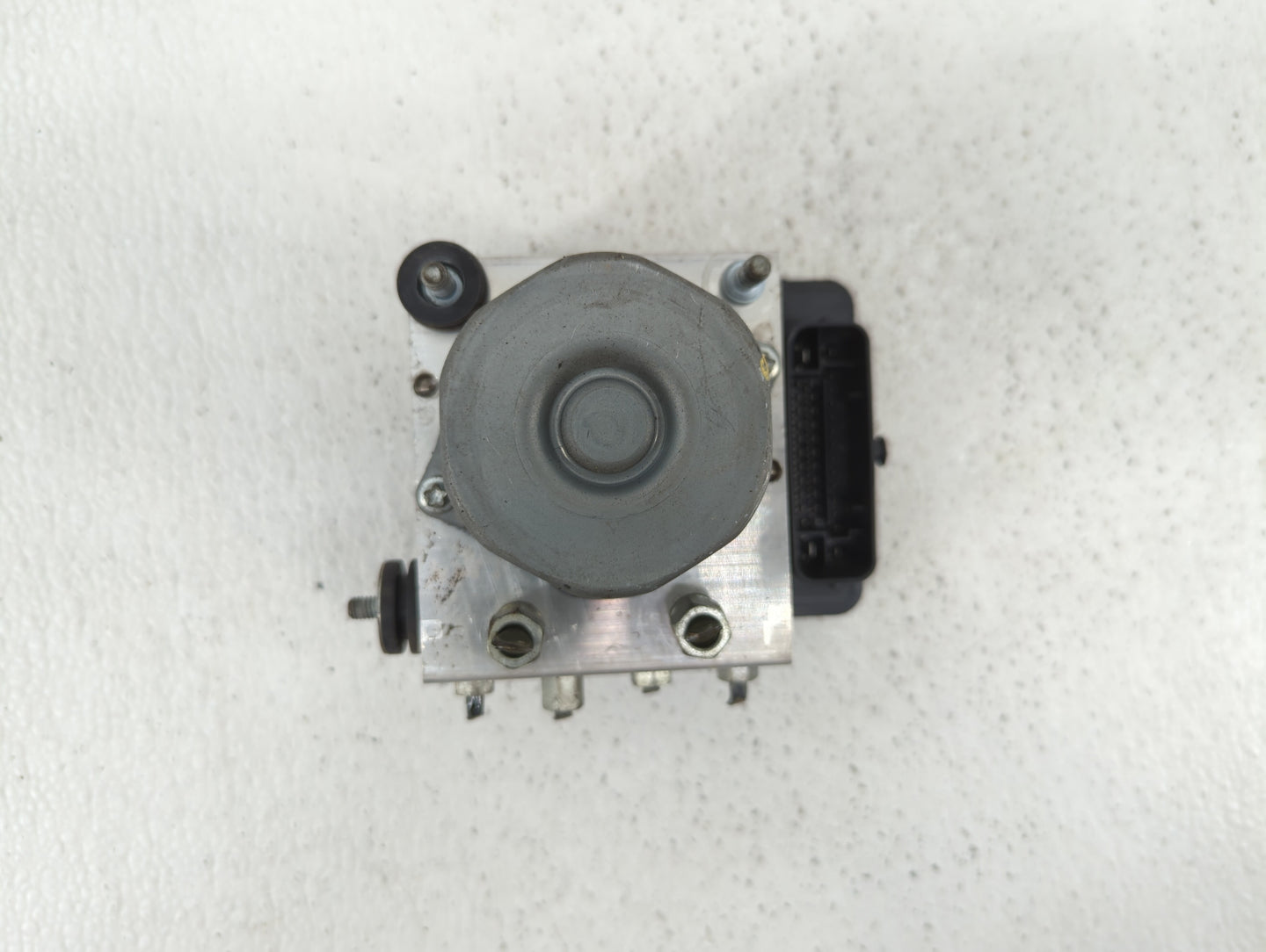 2016-2018 Nissan Sentra ABS Pump Control Module Replacement P/N:47660 5UD0C 47660 4FU0C Fits Fits 2016 2017 2018 OEM Used Au