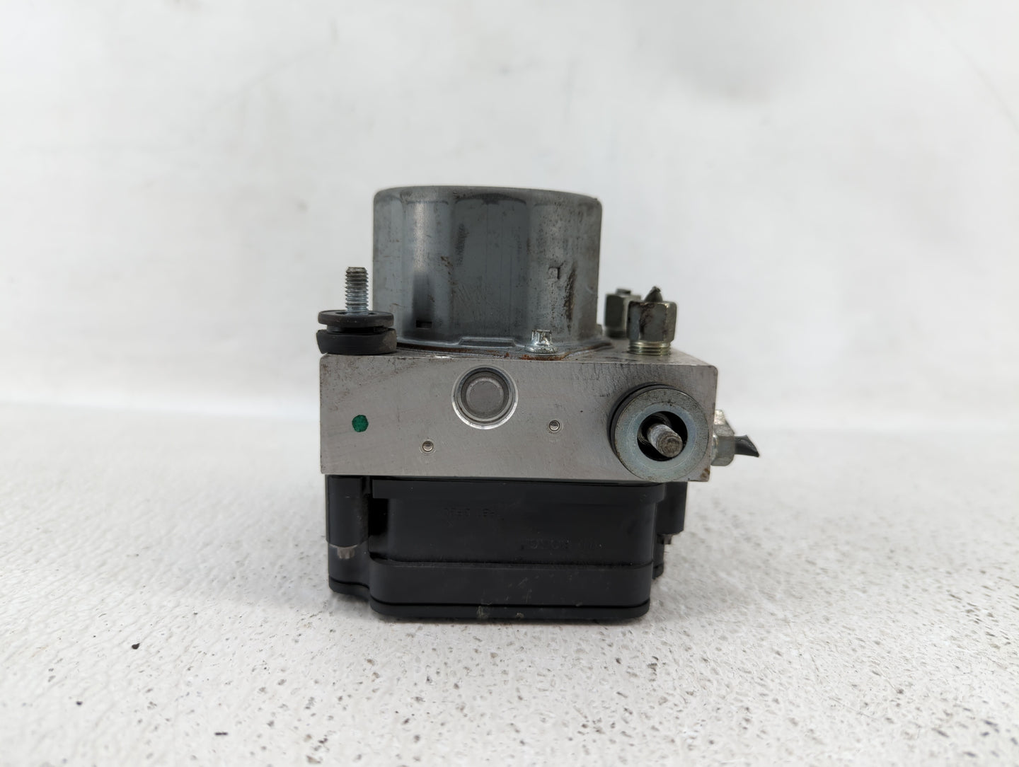 2016-2018 Nissan Sentra ABS Pump Control Module Replacement P/N:47660 5UD0C 47660 4FU0C Fits Fits 2016 2017 2018 OEM Used Au