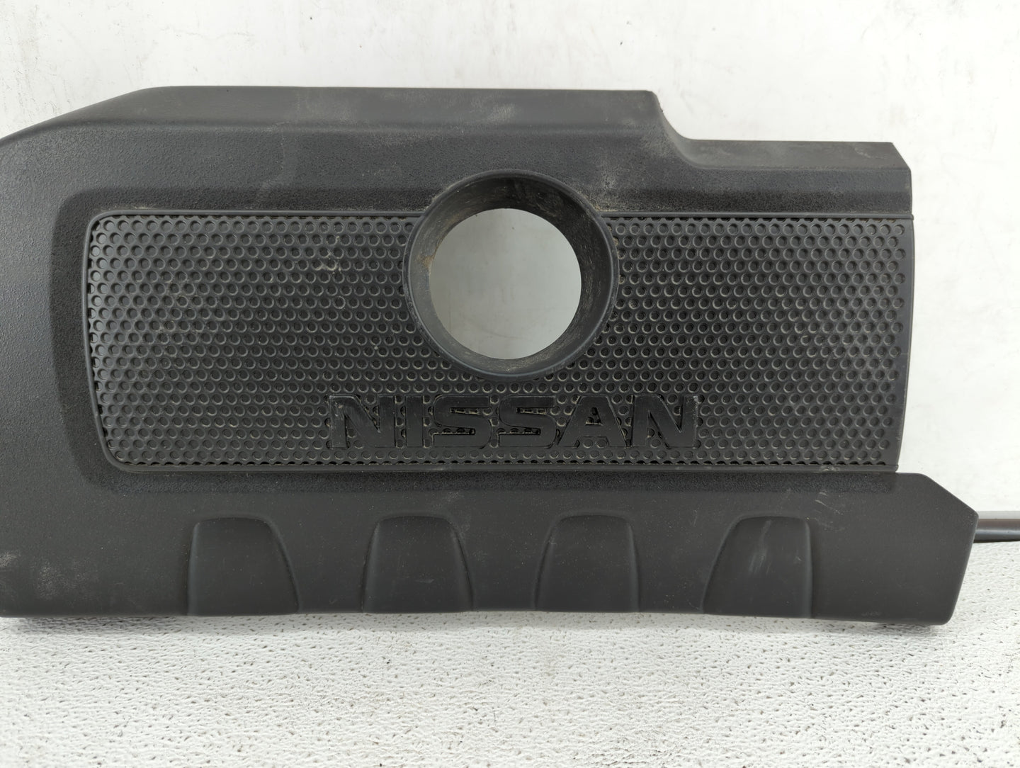 2017 Nissan Sentra Engine Cover - Oemusedautoparts1.com
