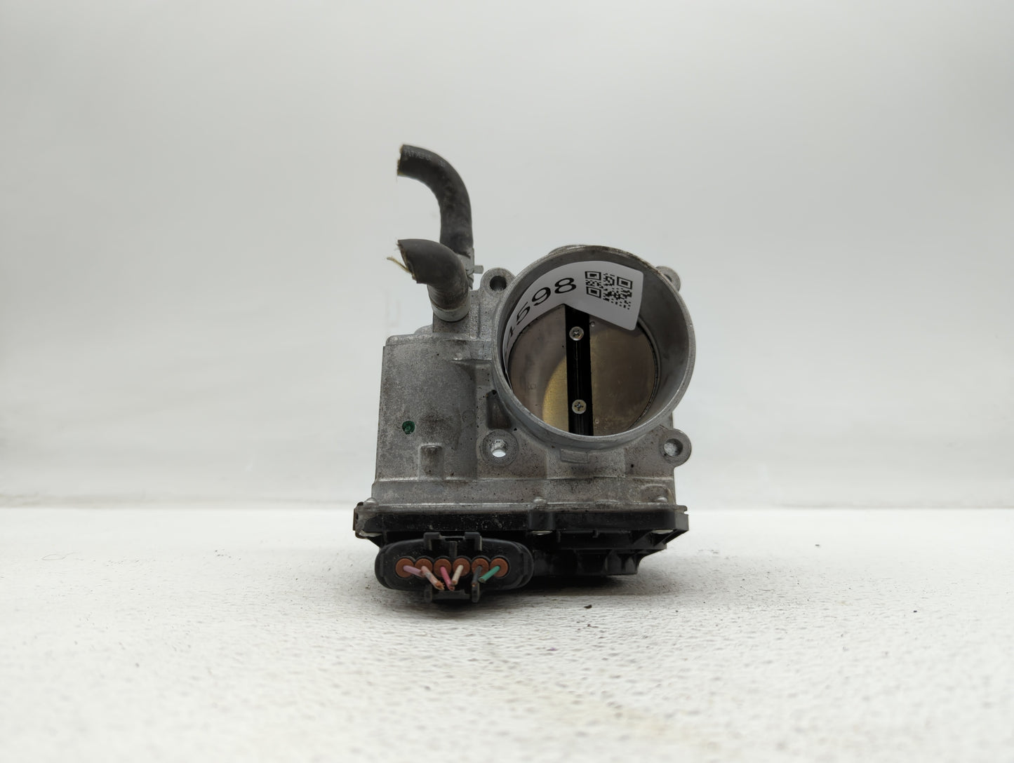 2013-2019 Nissan Sentra Throttle Body P/N:3RA60-01 C 3RA60-01 E, 3RA60-01 D Fits Fits 2013 2014 2015 2016 2017 2018 2019 OEM