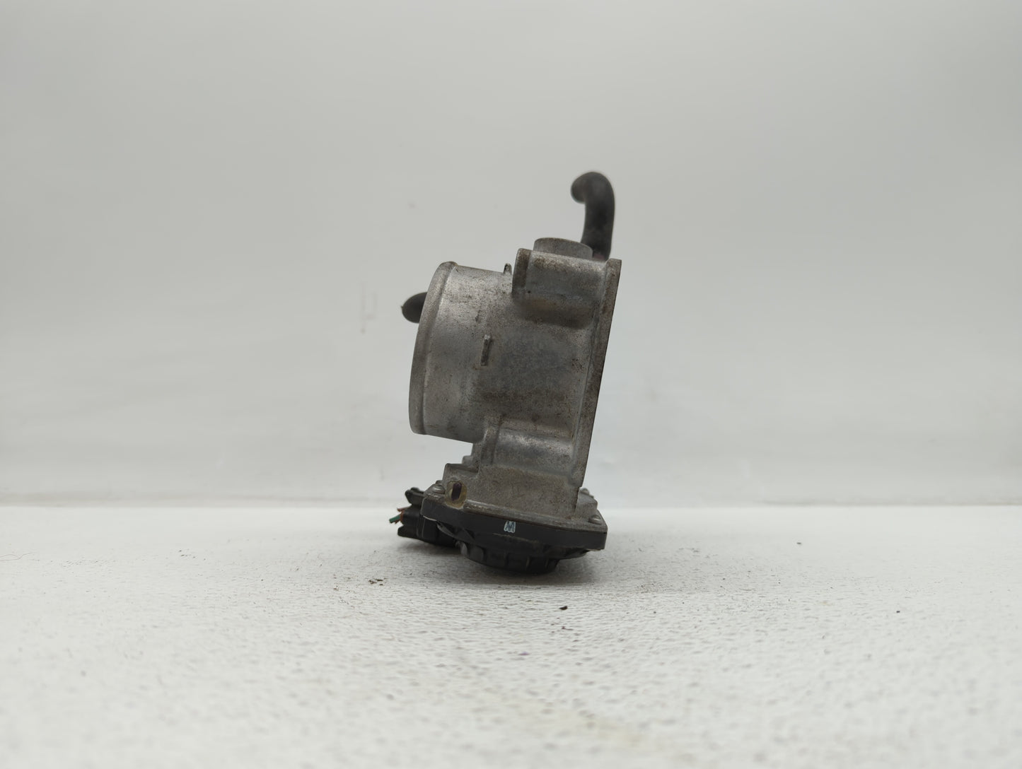 2013-2019 Nissan Sentra Throttle Body P/N:3RA60-01 C 3RA60-01 E, 3RA60-01 D Fits Fits 2013 2014 2015 2016 2017 2018 2019 OEM