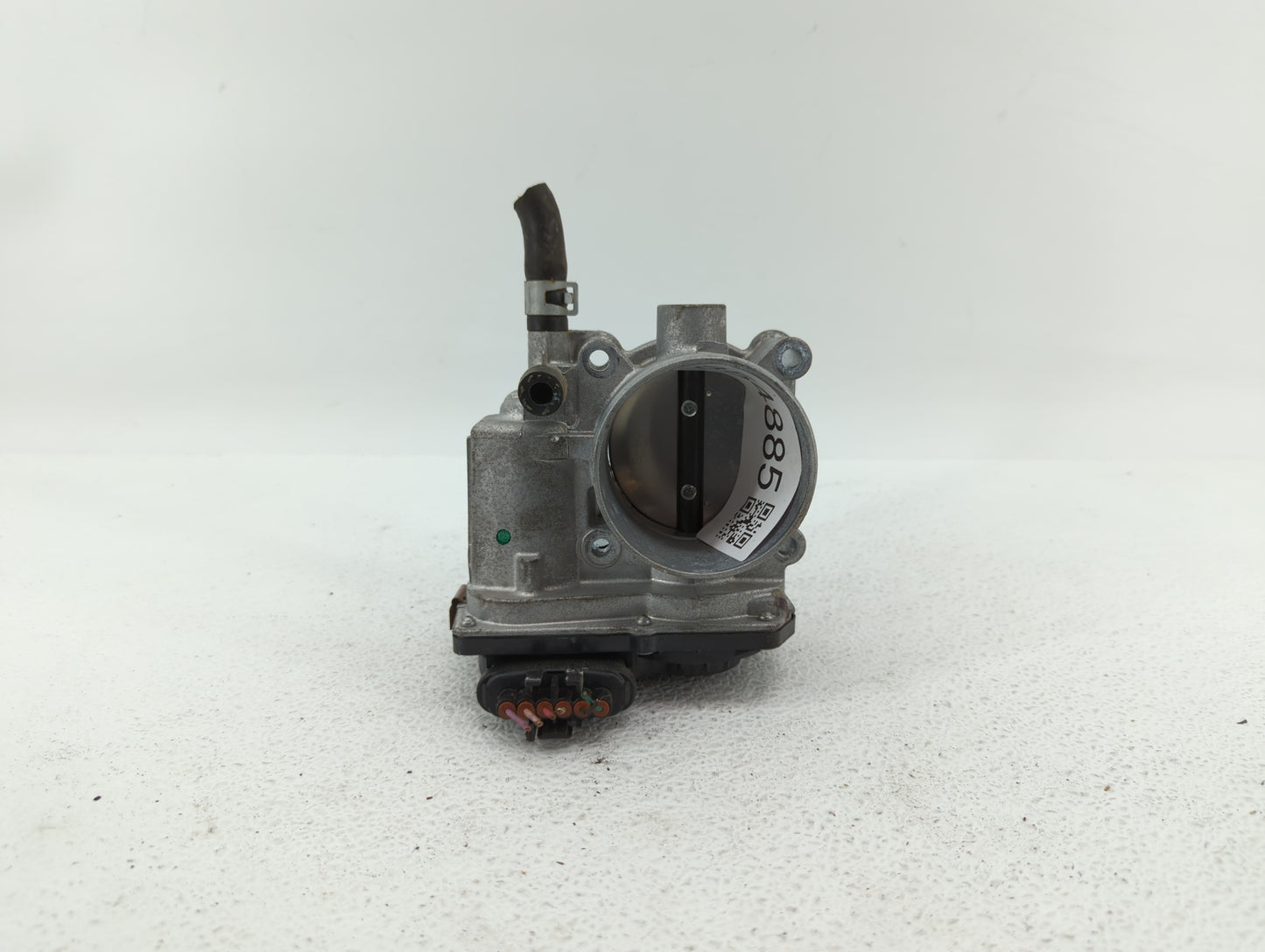 2013-2019 Nissan Sentra Throttle Body P/N:3RA60-01 C 3RA60-01 E, 3RA60-01 D Fits Fits 2013 2014 2015 2016 2017 2018 2019 OEM