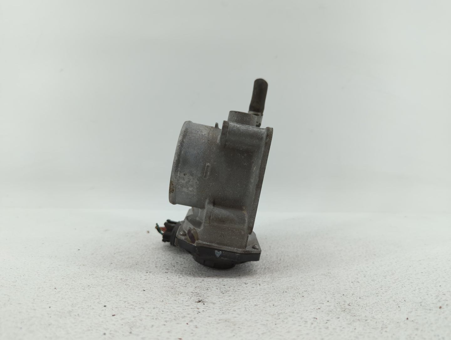 2013-2019 Nissan Sentra Throttle Body P/N:3RA60-01 C 3RA60-01 E, 3RA60-01 D Fits Fits 2013 2014 2015 2016 2017 2018 2019 OEM