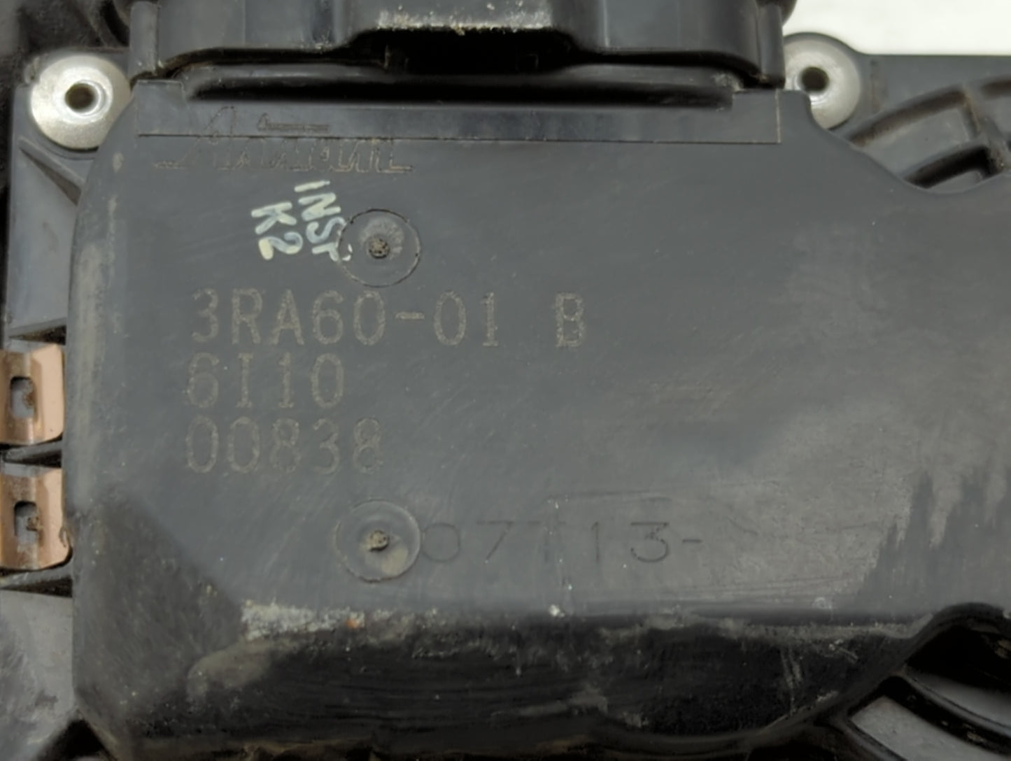 2013-2019 Nissan Sentra Throttle Body P/N:3RA60-01 C 3RA60-01 E, 3RA60-01 D Fits Fits 2013 2014 2015 2016 2017 2018 2019 OEM