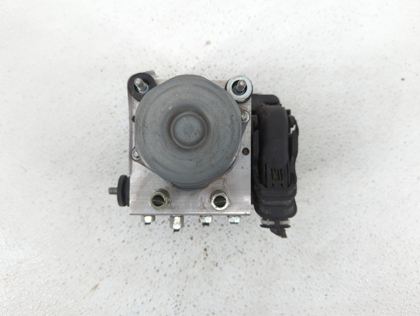2016-2018 Nissan Sentra ABS Pump Control Module Replacement P/N:47660 5UD0C 47660 4FU0C Fits Fits 2016 2017 2018 OEM Used Au