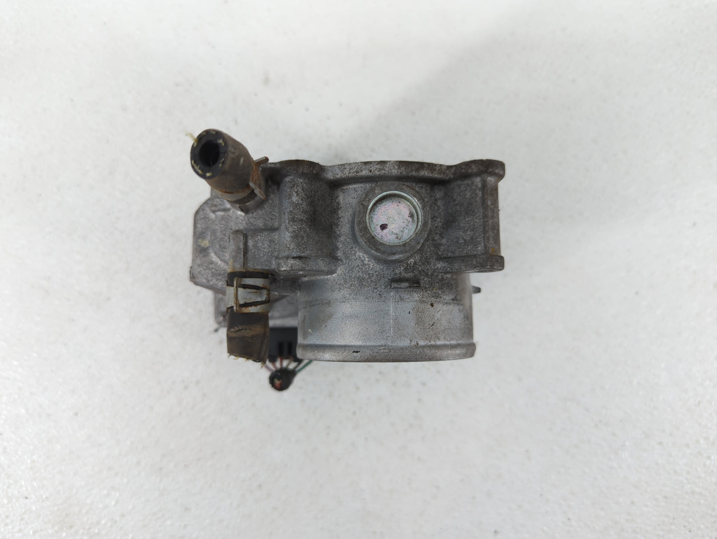 2013-2019 Nissan Sentra Throttle Body P/N:3RA60-01 C 3RA60-01 E, 3RA60-01 D Fits Fits 2013 2014 2015 2016 2017 2018 2019 OEM