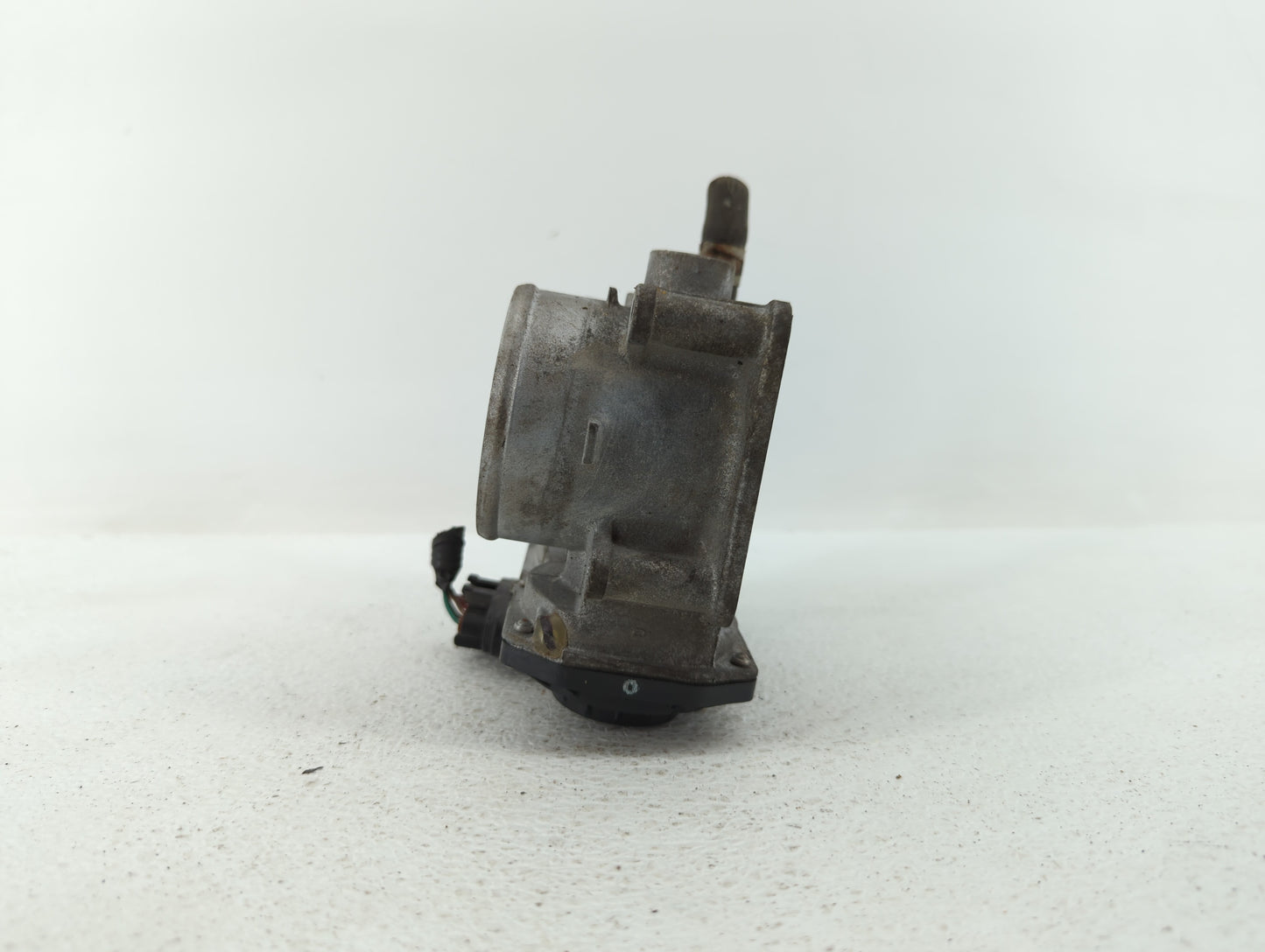 2013-2019 Nissan Sentra Throttle Body P/N:3RA60-01 C 3RA60-01 E, 3RA60-01 D Fits Fits 2013 2014 2015 2016 2017 2018 2019 OEM