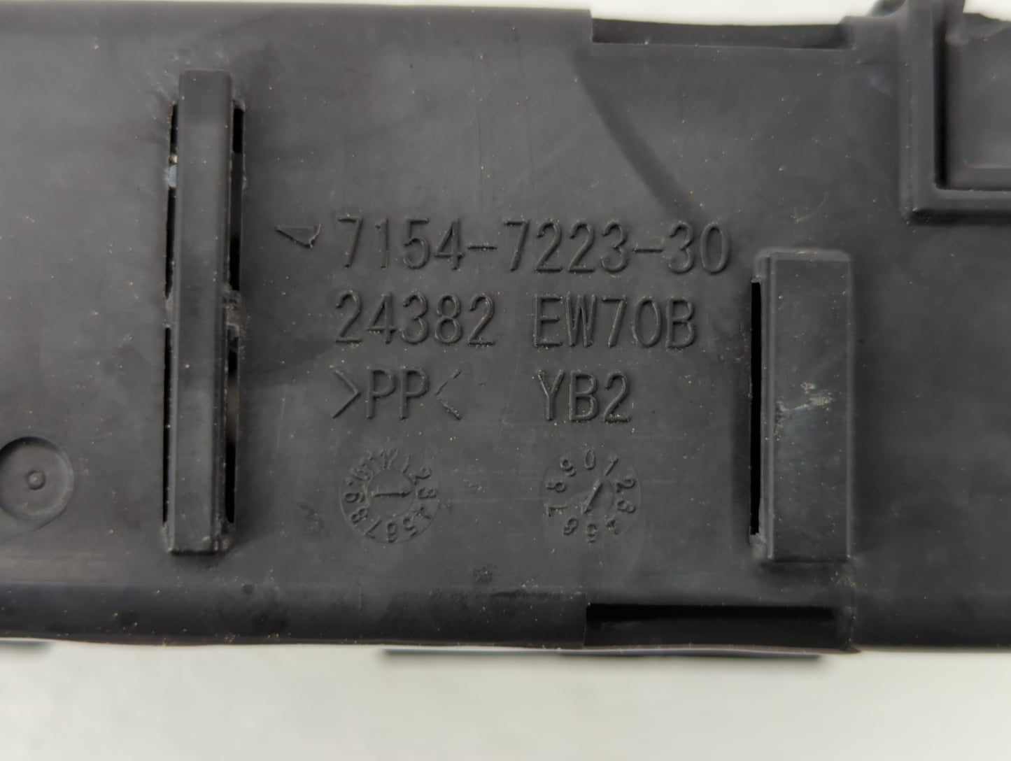 2013-2019 Nissan Sentra Fusebox Fuse Box Panel Relay Module P/N:284B7 3RA3B 284B7 3RA3E Fits OEM Used Auto Parts - Oemusedau