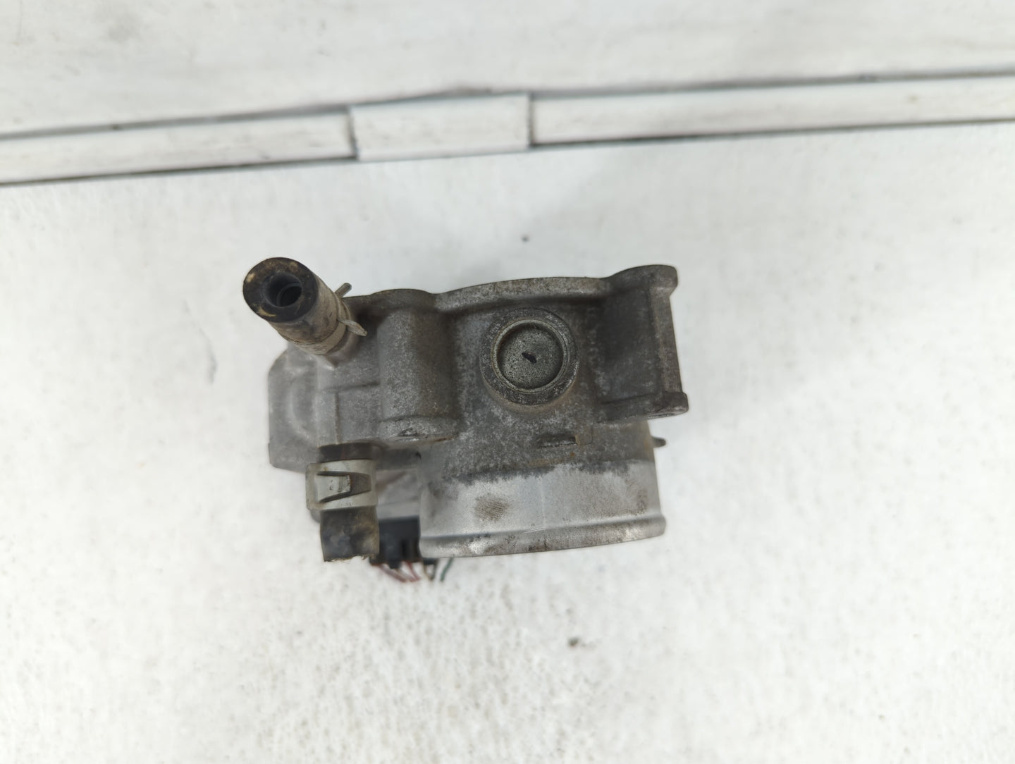 2013-2019 Nissan Sentra Throttle Body P/N:3RA60-01 C 3RA60-01 E, 3RA60-01 D Fits Fits 2013 2014 2015 2016 2017 2018 2019 OEM