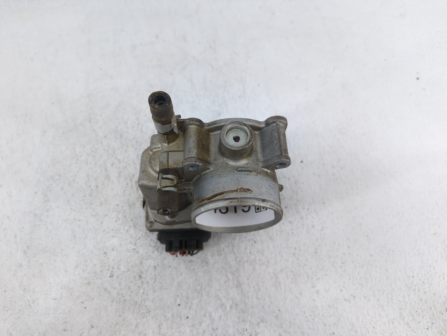 2013-2019 Nissan Sentra Throttle Body P/N:3RA60-01 C 3RA60-01 E, 3RA60-01 D Fits Fits 2013 2014 2015 2016 2017 2018 2019 OEM