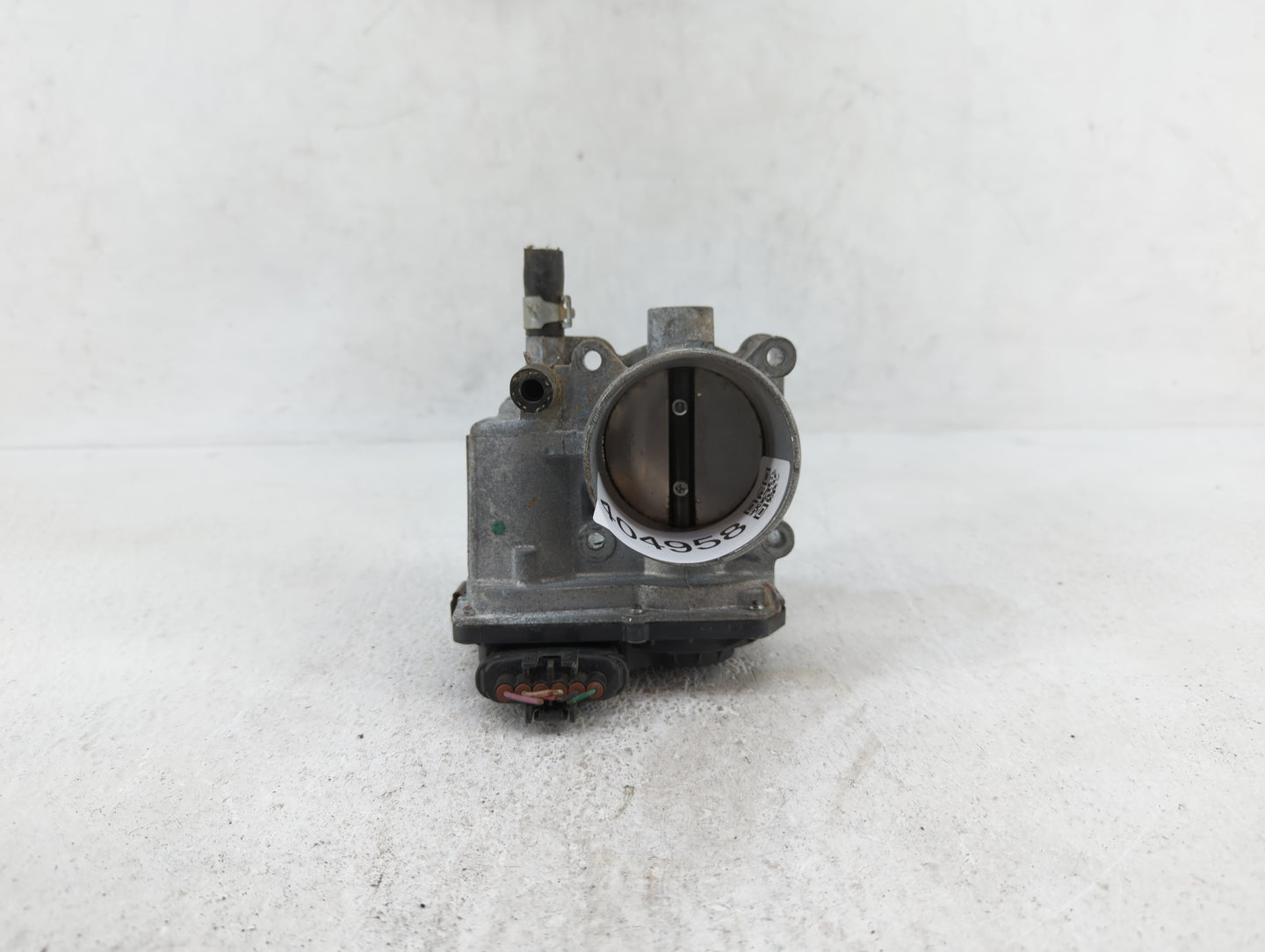2013-2019 Nissan Sentra Throttle Body P/N:3RA60-01 C 3RA60-01 E, 3RA60-01 D Fits Fits 2013 2014 2015 2016 2017 2018 2019 OEM