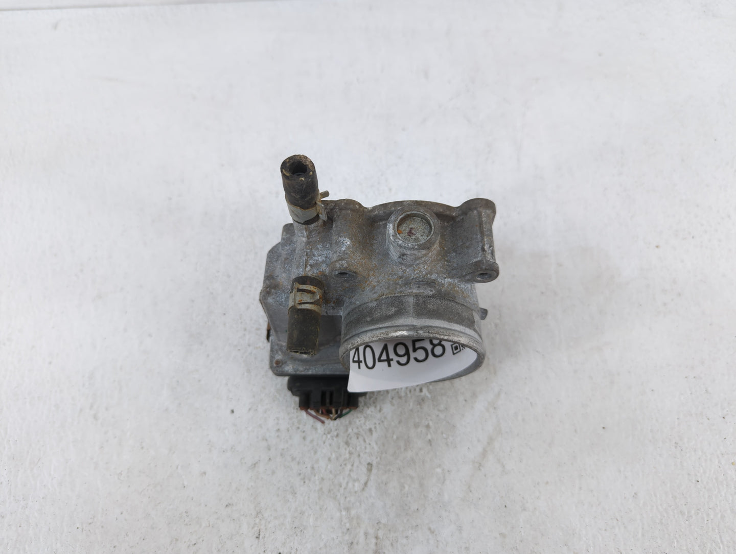 2013-2019 Nissan Sentra Throttle Body P/N:3RA60-01 C 3RA60-01 E, 3RA60-01 D Fits Fits 2013 2014 2015 2016 2017 2018 2019 OEM