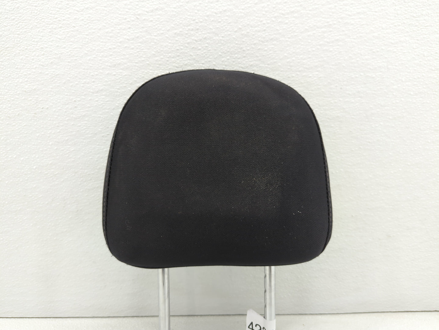 2017-2019 Nissan Sentra Headrest Head Rest Front Driver Passenger Seat - Oemusedautoparts1.com