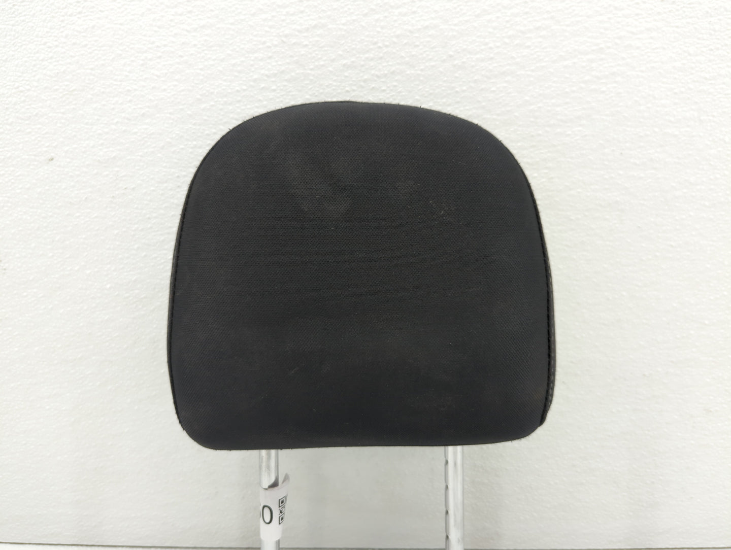 2016-2017 Nissan Sentra Headrest Head Rest Front Driver Passenger Seat - Oemusedautoparts1.com