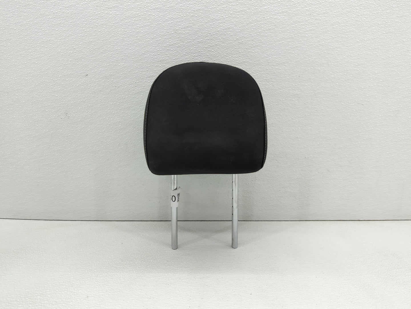 2016-2017 Nissan Sentra Headrest Head Rest Front Driver Passenger Seat - Oemusedautoparts1.com