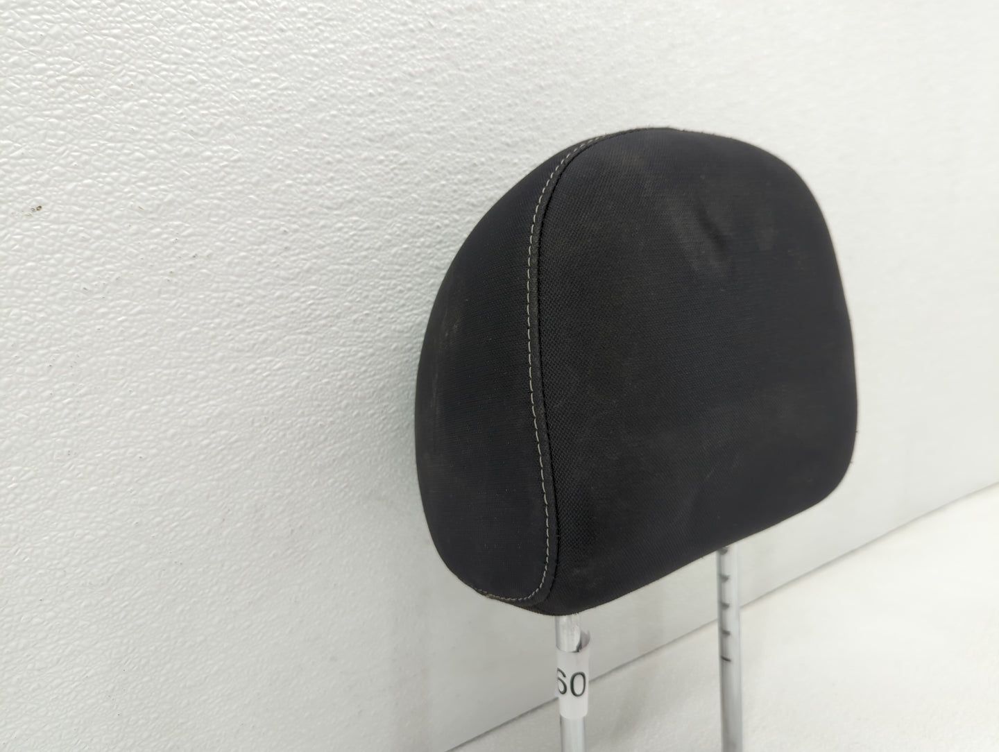 2016-2017 Nissan Sentra Headrest Head Rest Front Driver Passenger Seat - Oemusedautoparts1.com
