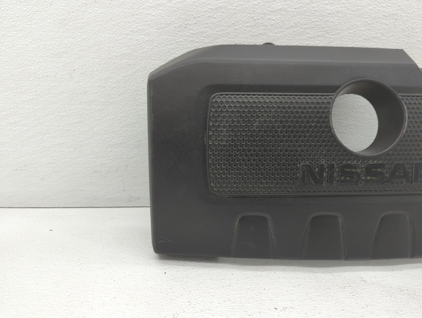 2017 Nissan Sentra Engine Cover - Oemusedautoparts1.com
