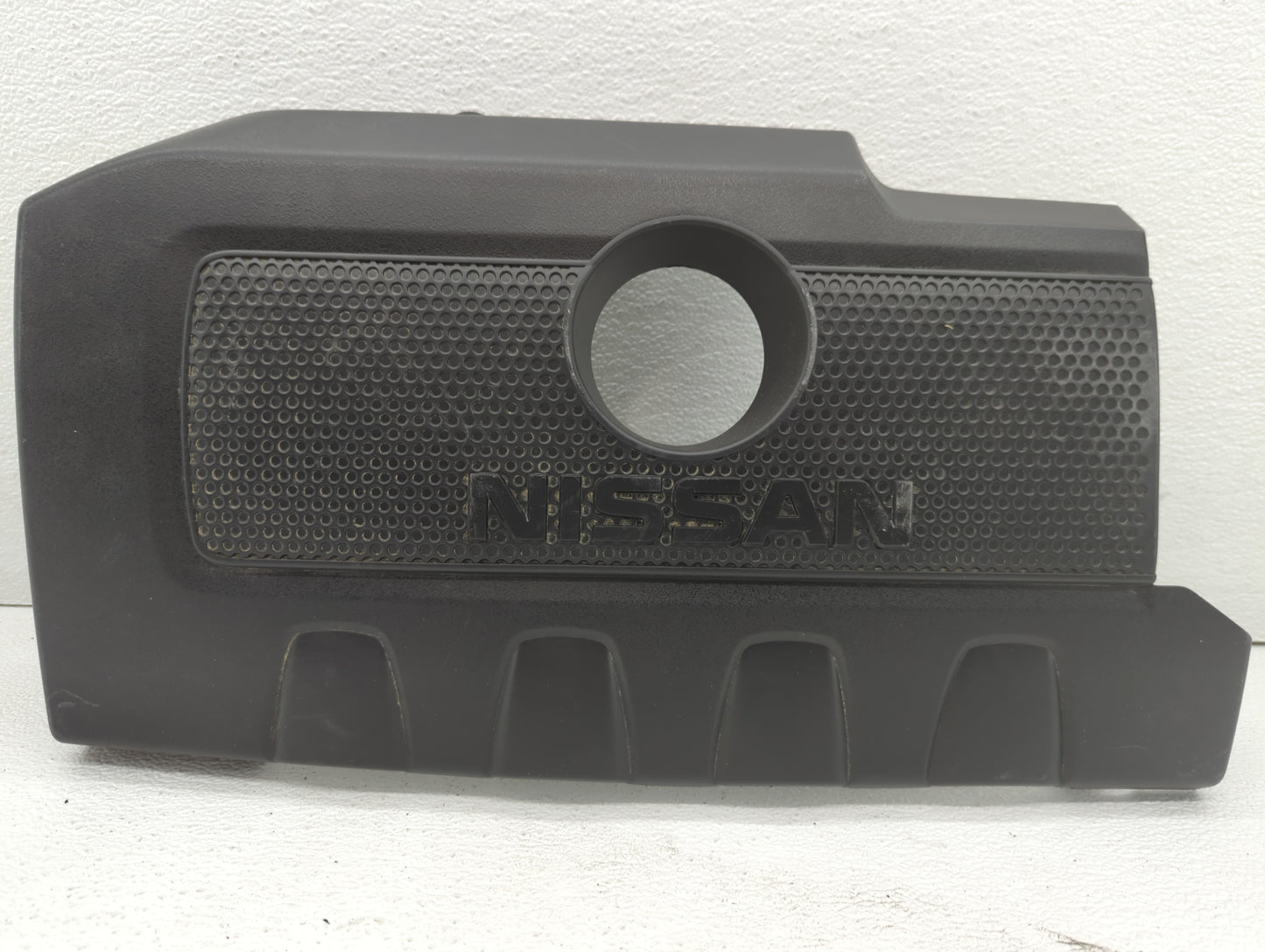 2017 Nissan Sentra Engine Cover - Oemusedautoparts1.com