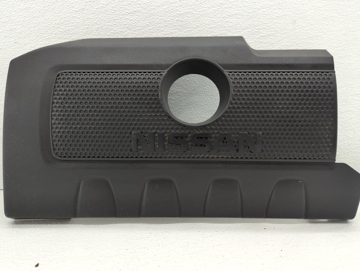 2017 Nissan Sentra Engine Cover - Oemusedautoparts1.com