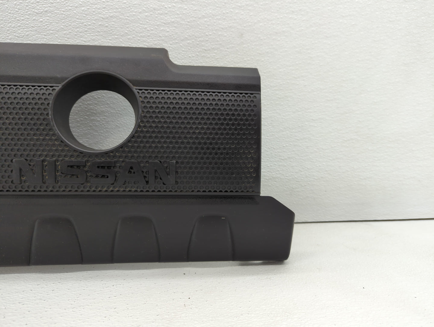 2017 Nissan Sentra Engine Cover - Oemusedautoparts1.com