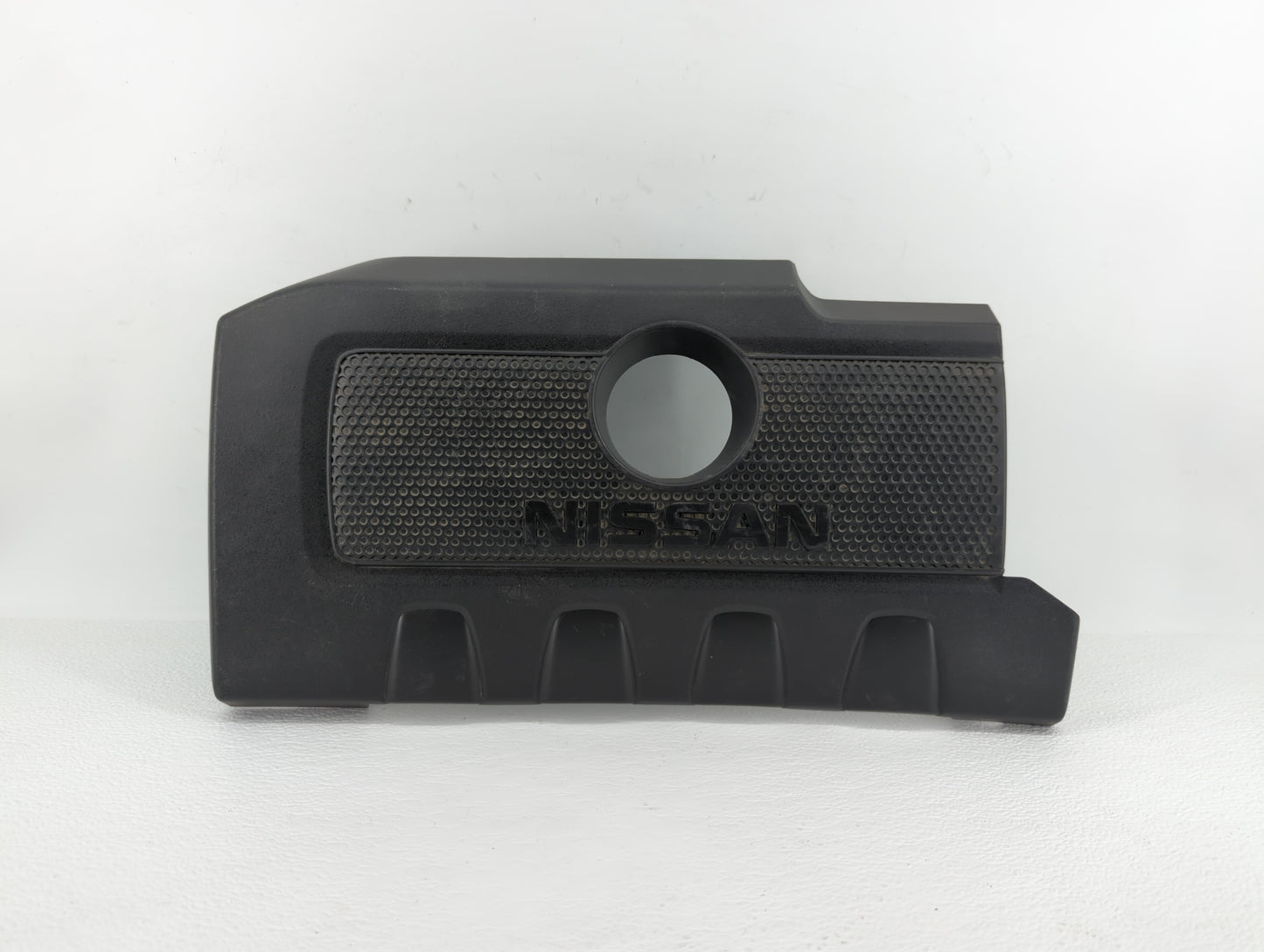 2017 Nissan Sentra Engine Cover - Oemusedautoparts1.com