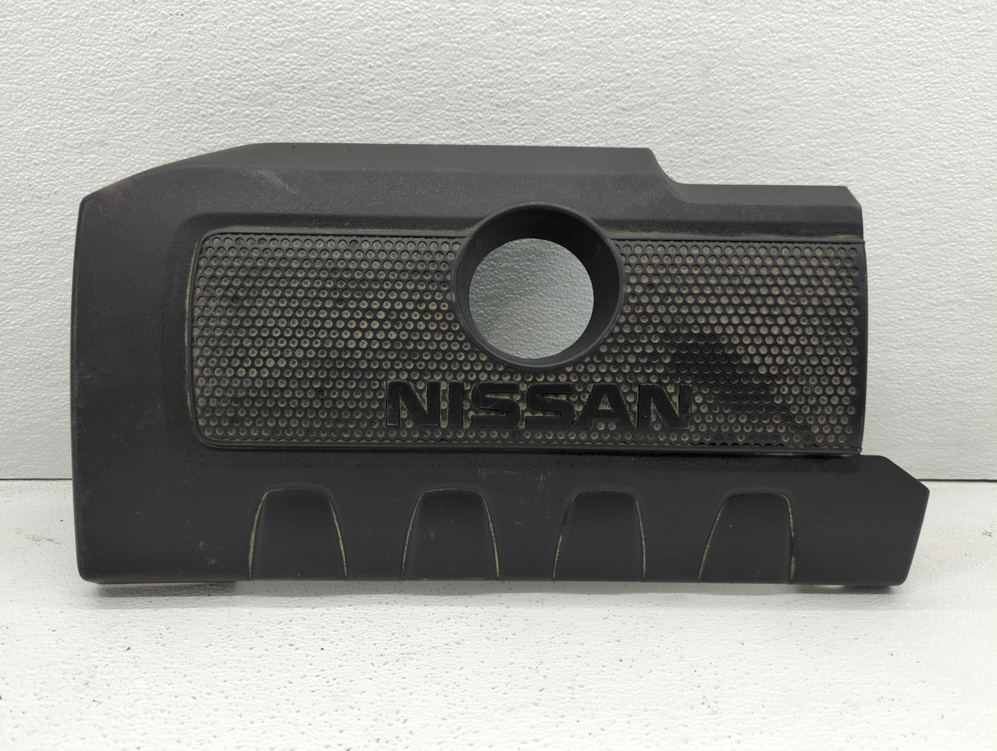 2017 Nissan Sentra Engine Cover - Oemusedautoparts1.com