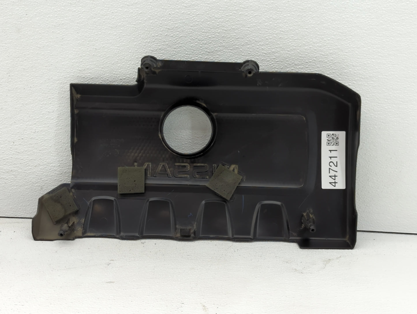 2017 Nissan Sentra Engine Cover - Oemusedautoparts1.com