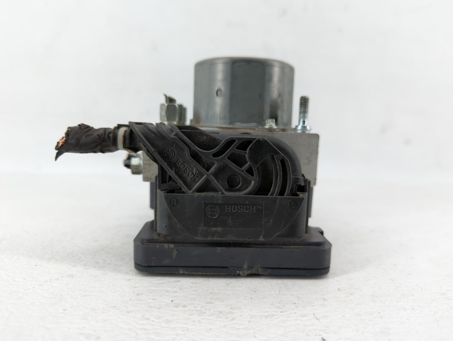 2016-2018 Nissan Sentra ABS Pump Control Module Replacement P/N:47660 5UD0C 47660 4FU0C Fits Fits 2016 2017 2018 OEM Used Au