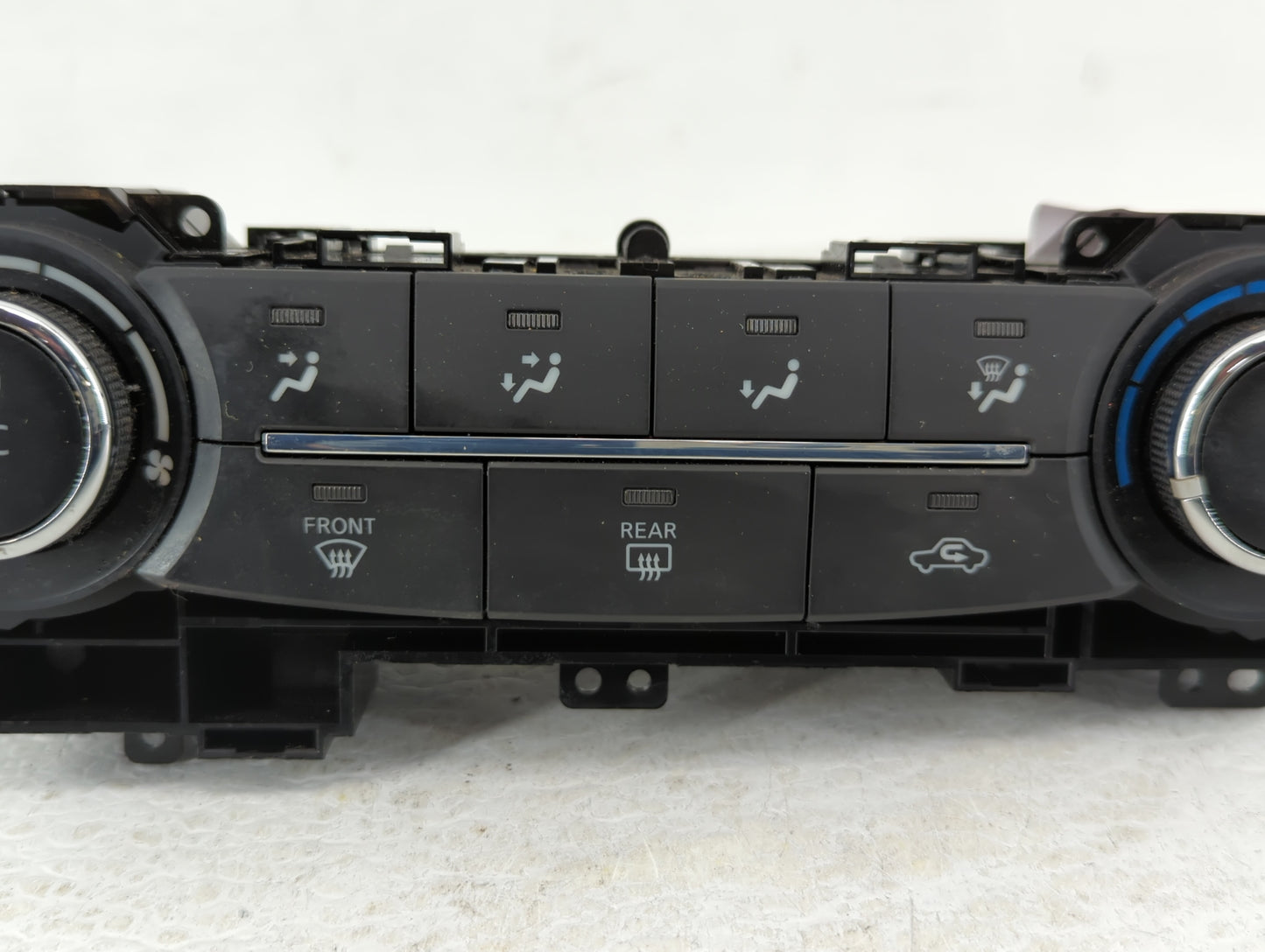 2015-2017 Nissan Sentra Climate Control Module Temperature AC/Heater Replacement P/N:275004AT2A Fits Fits 2015 2016 2017 OEM