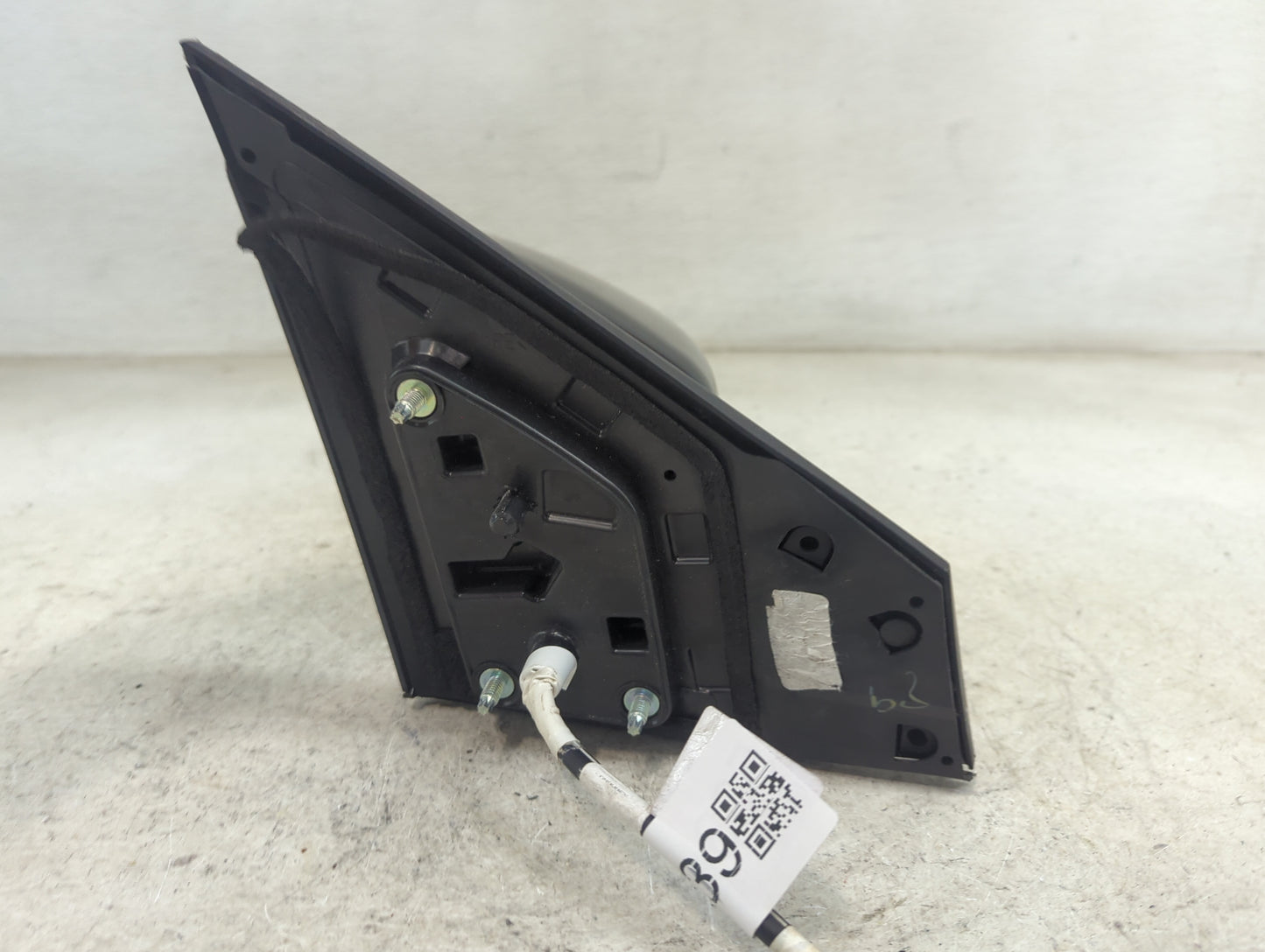2016-2019 Nissan Sentra Driver Side View Mirror - Left Door Mirror OEM Used - Oemusedautoparts1.com