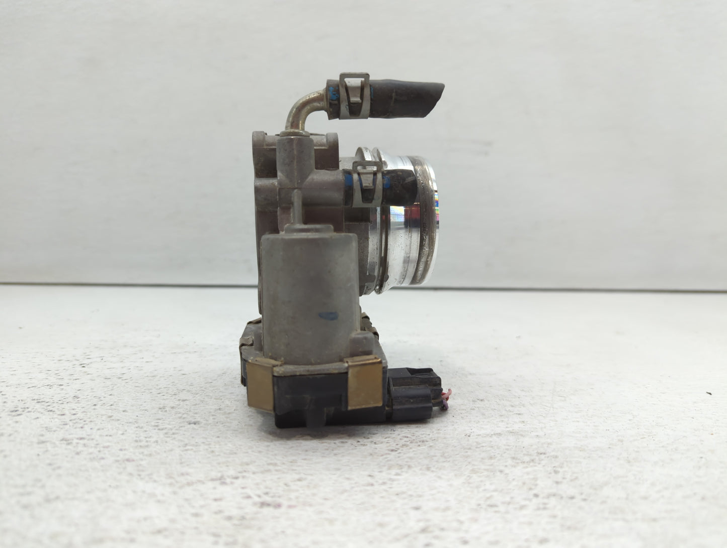 2017-2019 Nissan Sentra Throttle Body P/N:80807B8004 Fits Fits 2015 2016 2017 2018 2019 OEM Used Auto Parts - Oemusedautopar