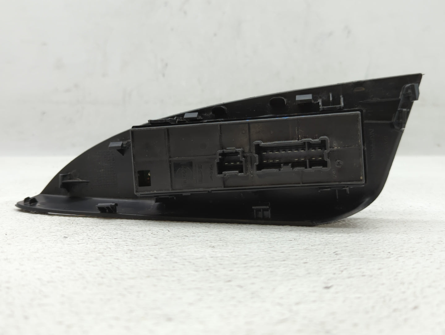 2013-2019 Nissan Sentra Master Power Window Switch Replacement Driver Side Left P/N:80961 3SG0A Fits OEM Used Auto Parts - O
