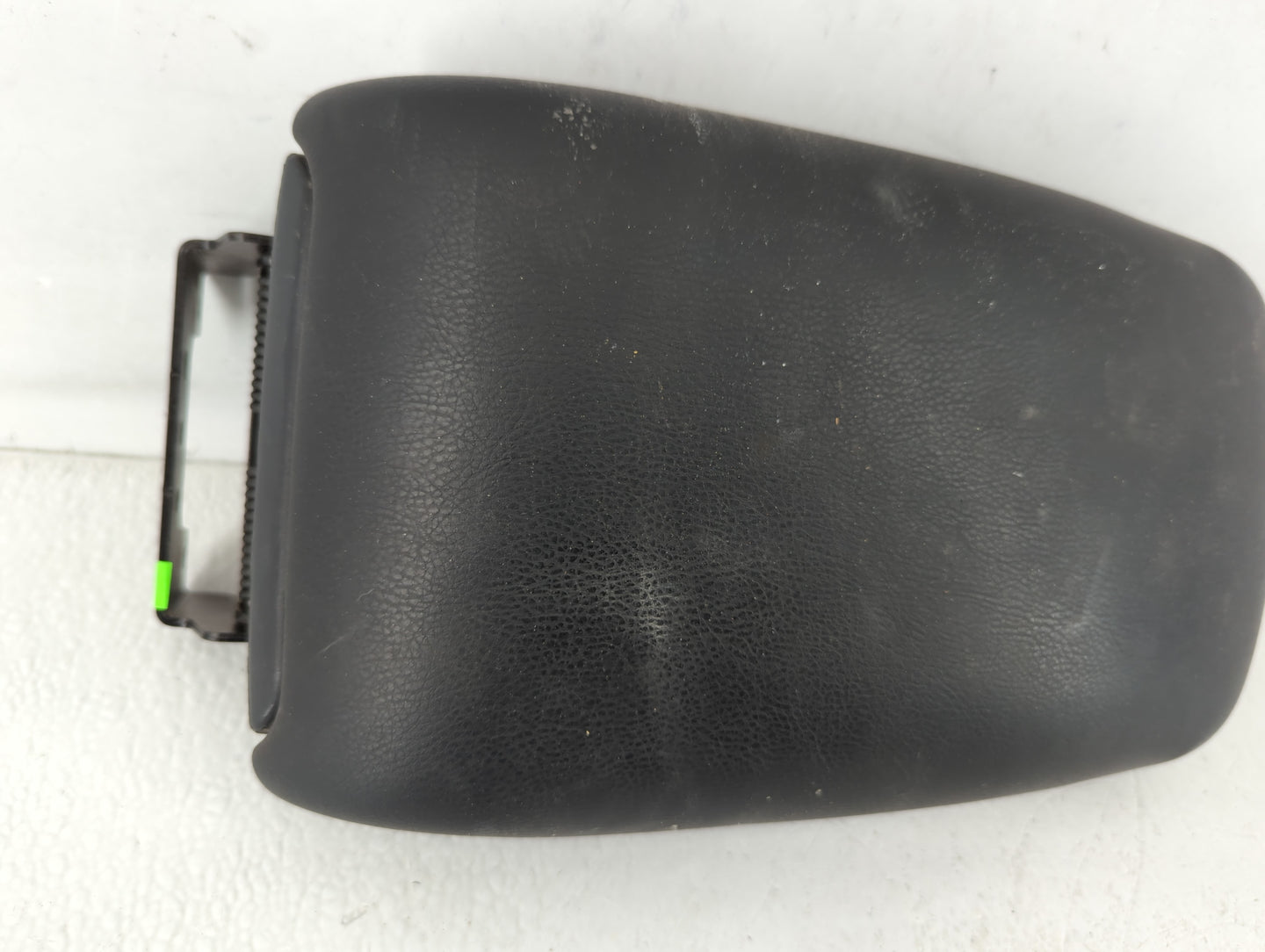 2017-2019 Nissan Sentra Center Console Armrest Cover Lid Black - Oemusedautoparts1.com