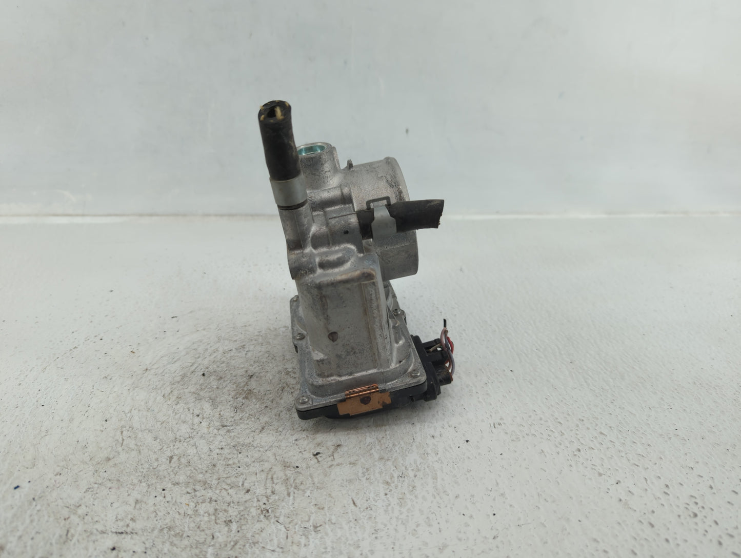 2013-2019 Nissan Sentra Throttle Body P/N:3RA60-01 C Fits Fits 2013 2014 2015 2016 2017 2018 2019 OEM Used Auto Parts - Oemu