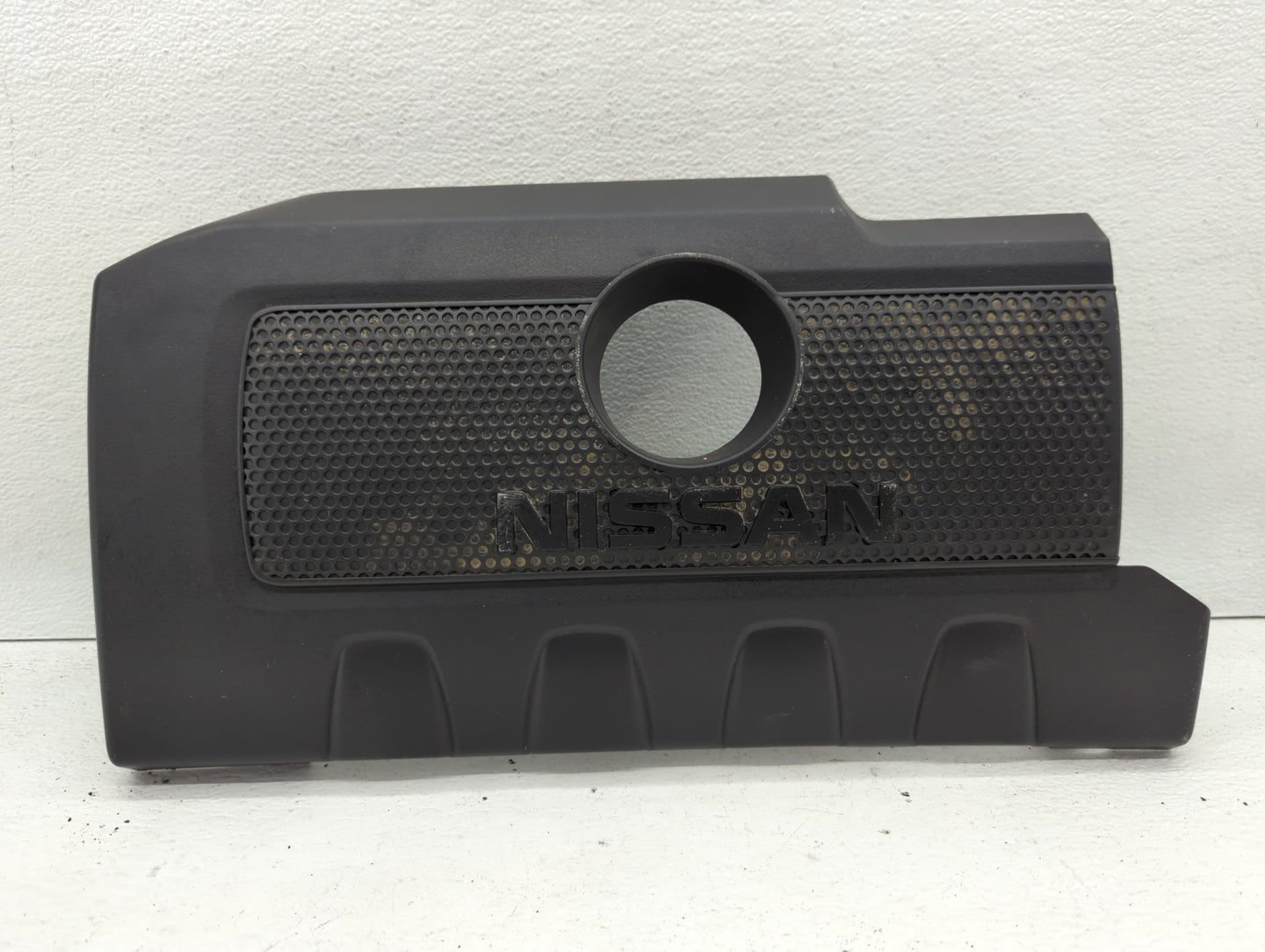 2017 Nissan Sentra Engine Cover - Oemusedautoparts1.com