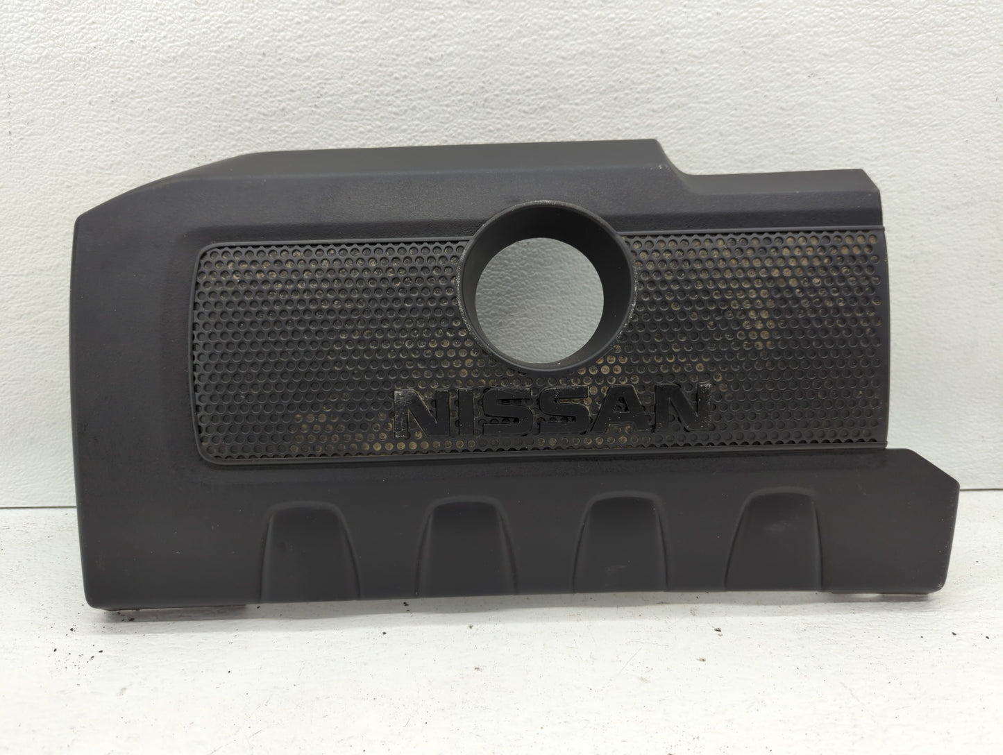 2017 Nissan Sentra Engine Cover - Oemusedautoparts1.com