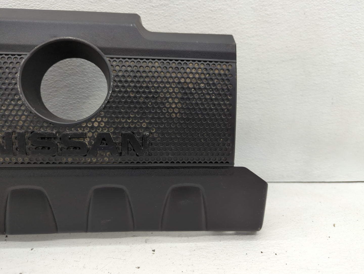 2017 Nissan Sentra Engine Cover - Oemusedautoparts1.com
