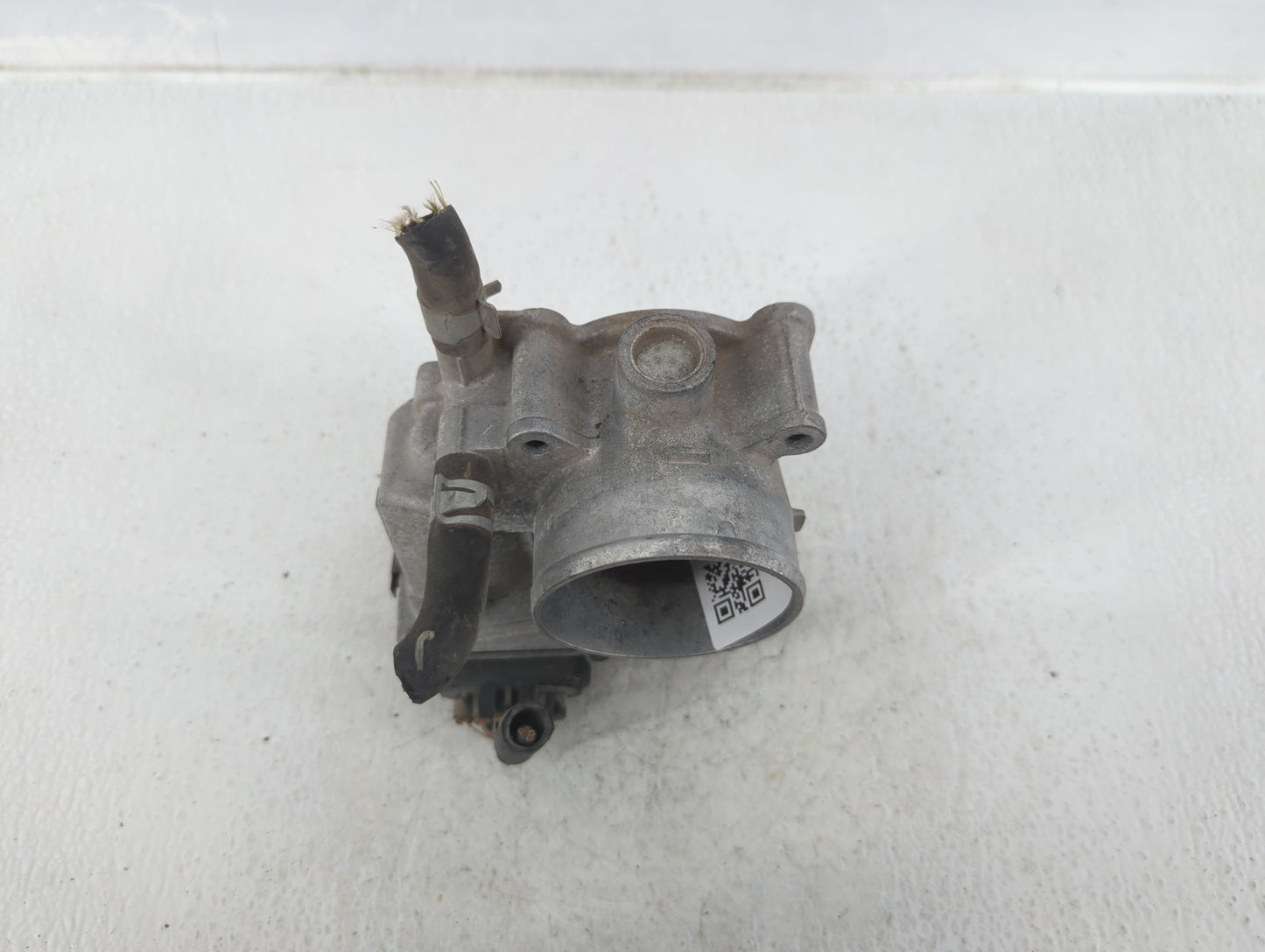 2013-2019 Nissan Sentra Throttle Body P/N:3RA60-01 A 3RA60-01 Fits Fits 2013 2014 2015 2016 2017 2018 2019 OEM Used Auto Par