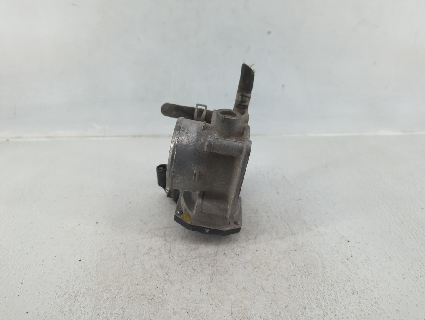 2013-2019 Nissan Sentra Throttle Body P/N:3RA60-01 A 3RA60-01 Fits Fits 2013 2014 2015 2016 2017 2018 2019 OEM Used Auto Par
