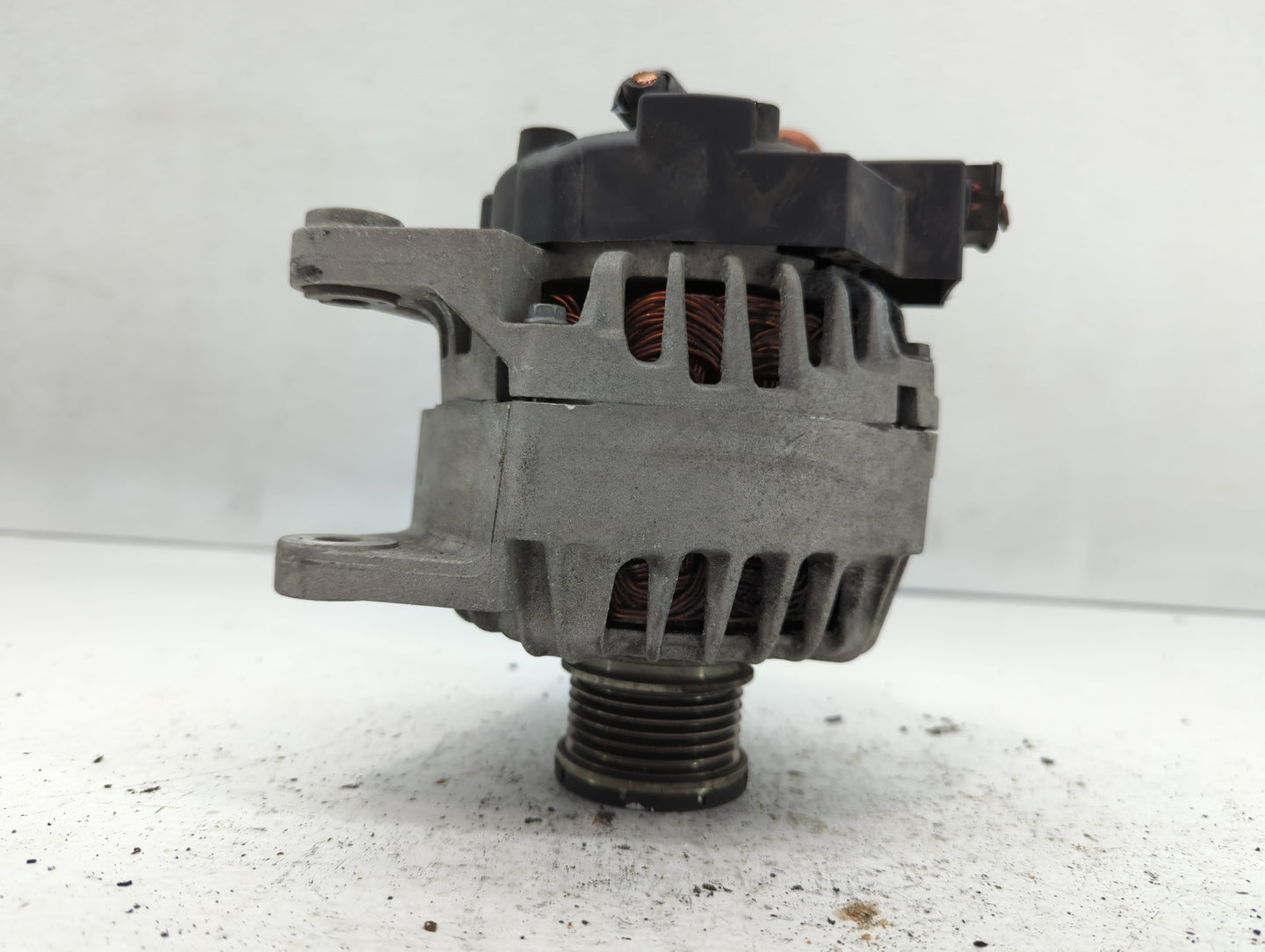 2013-2019 Nissan Sentra Alternator Replacement Generator Charging Assembly Engine OEM P/N:2611855 E 3100 3SH2B Fits OEM Used
