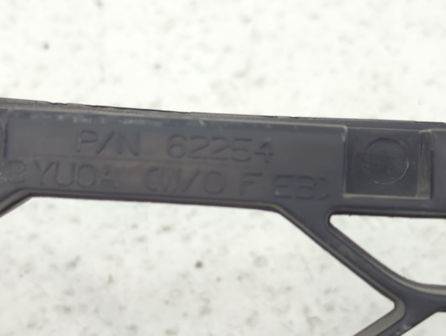 2016-2019 Nissan Sentra Front Grille Bumper Not Included - Oemusedautoparts1.com